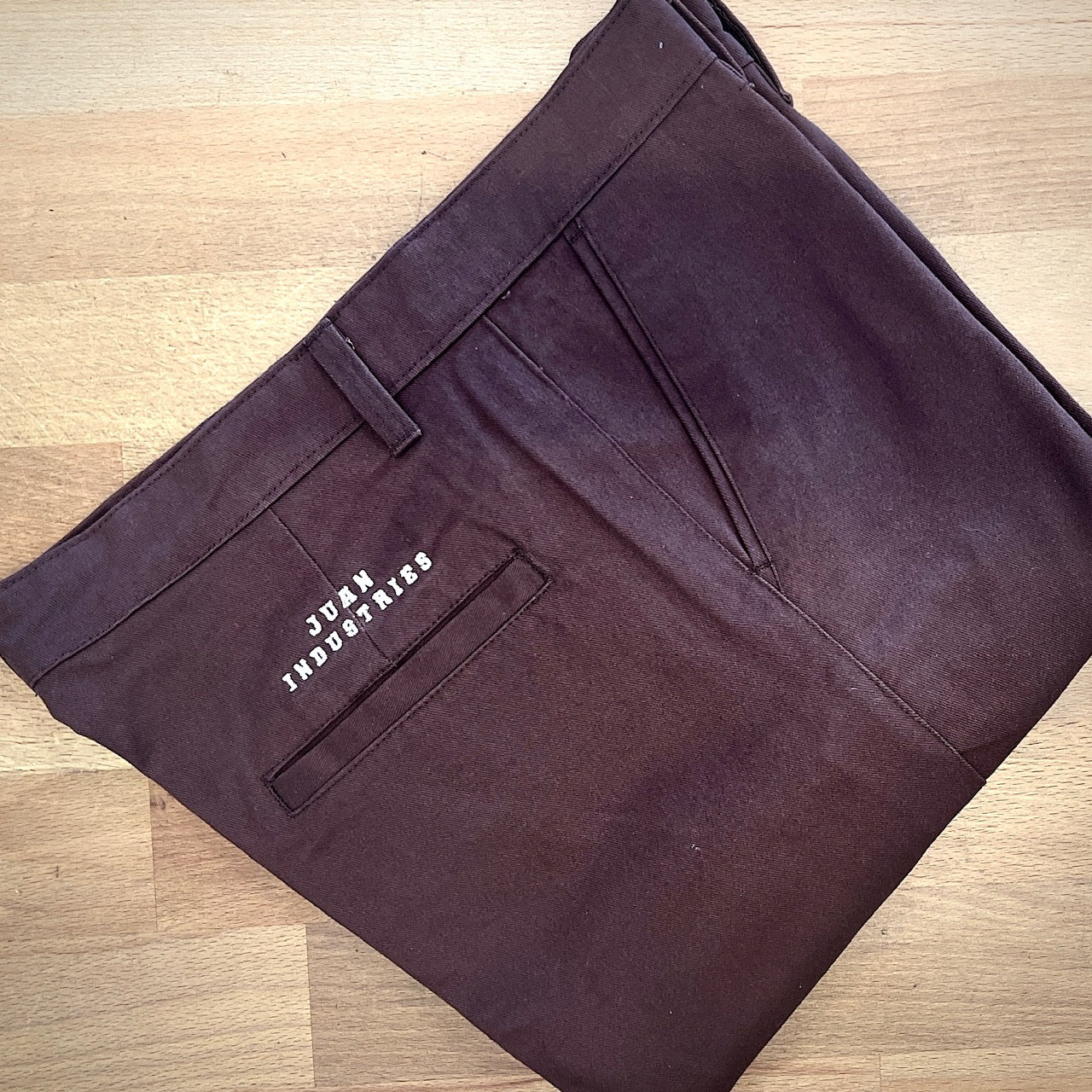 PANTS | JUAN INDUSTRIES LONG PANTS OLD SCHOOL BROWN